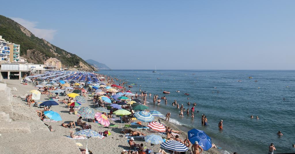 Residence Hotel Kriss Deiva Marina Kültér fotó
