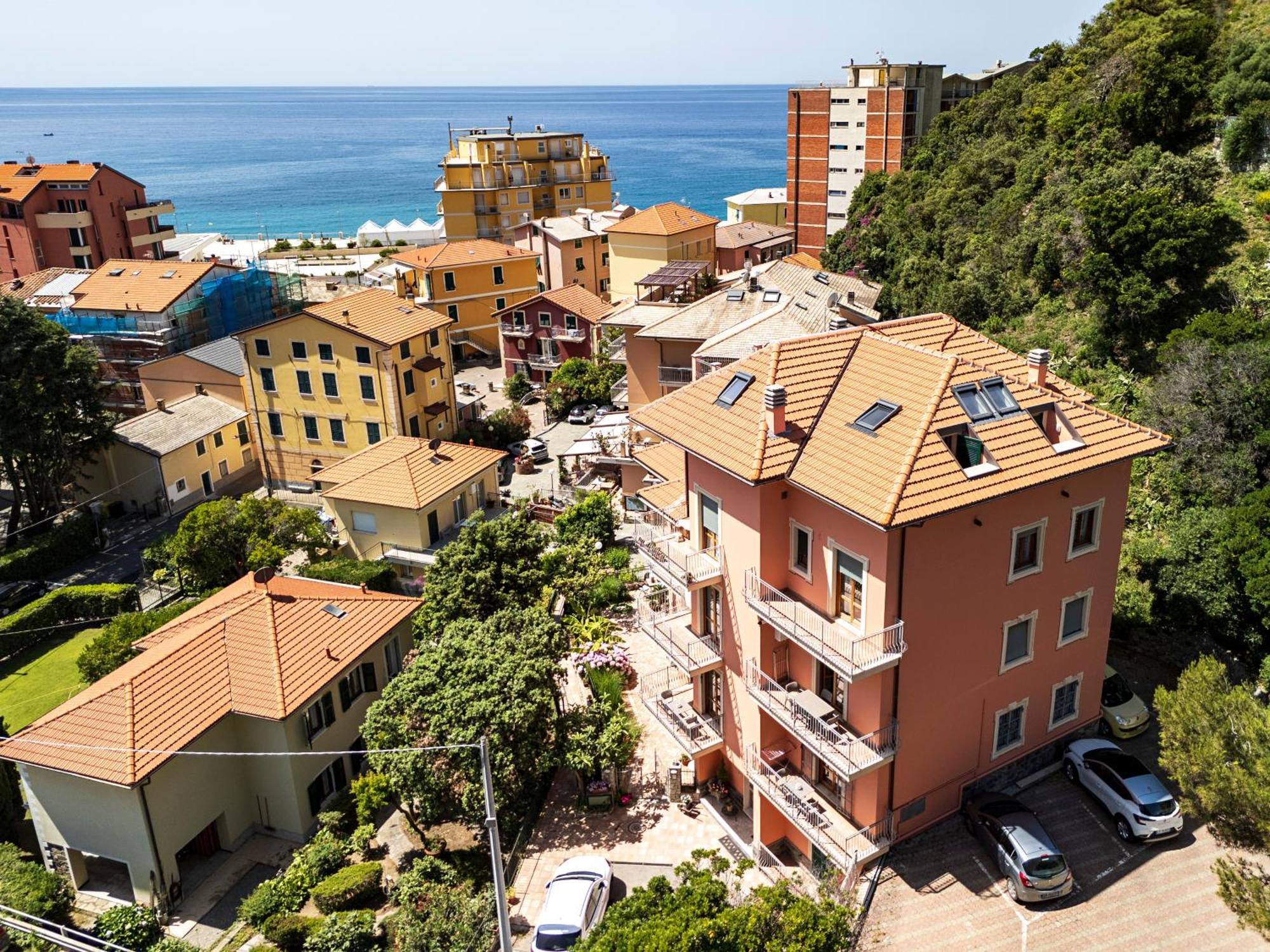 Residence Hotel Kriss Deiva Marina Kültér fotó